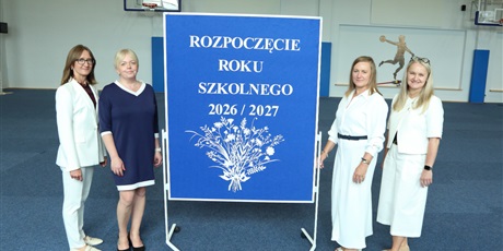 Powiększ grafikę: slubowanie-klas-pierwszych-710570.jpg