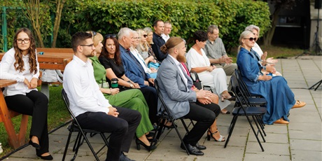 Powiększ grafikę: uroczyste-rozpoczecie-roku-szkolnego-2025-2026-636855.jpg
