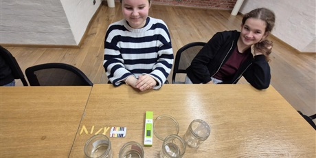 Powiększ grafikę: Co u nas słychać