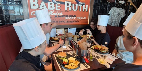 Powiększ grafikę: Co u nas słychać