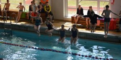 Mistrzostwa szkoły w pływaniu
